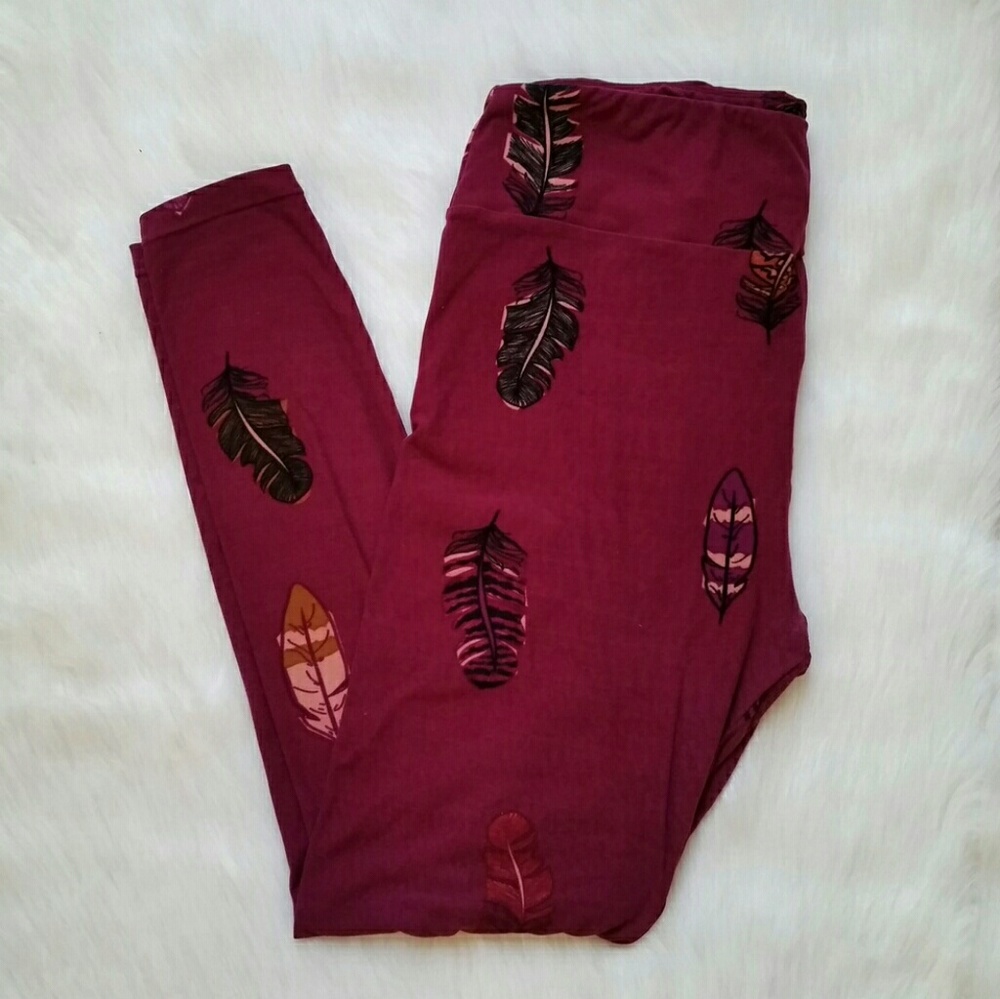 Lularoe Burgundy Feather Printed Leggings